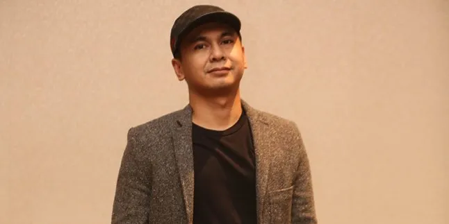 Raditya Dika Dipingit, Tidak Ada Kontak Dengan Calon Istri