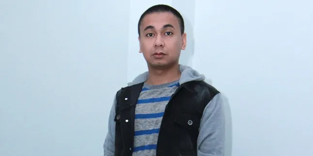 Raditya Dika Ungkap Para Cowok Diperbudak Cewek Cantik