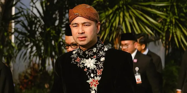 Raffi Ahmad Remembers School Days, Often Late Due to Taking Microlet and Once Borrowed Money at the Stall