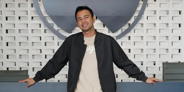 Raffi Ahmad Mau Cetak Rekor Baru Dengan Omset Bombastis Saat Streaming di Shopee Live Malam Ini!