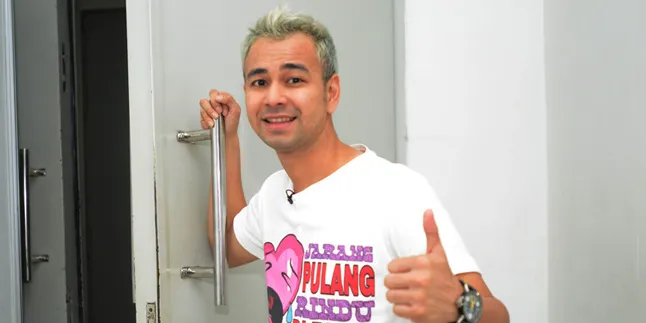 Raffi Ahmad Optimis 'RAFATHAR: THE MOVIE' Tembus 2 Juta Penonton Raffi Ahmad Optimis 'RAFATHAR: THE MOVIE' Tembus 2 Juta Penonton