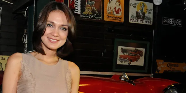 Raffi Ahmad Pun 'Nempel' di Dada Luna Maya