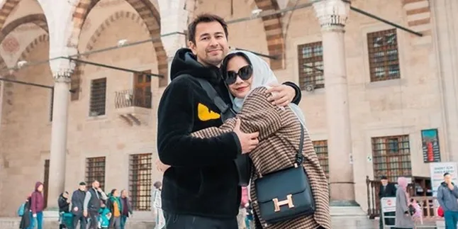 Raffi Ahmad Sedih Saat Sampai di Turki, Diteriaki 'Corona Man'