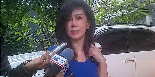 Raffi Ditangkap, Ibundanya Langsung Jenguk Raffi Ditangkap, Ibundanya Langsung Jenguk
