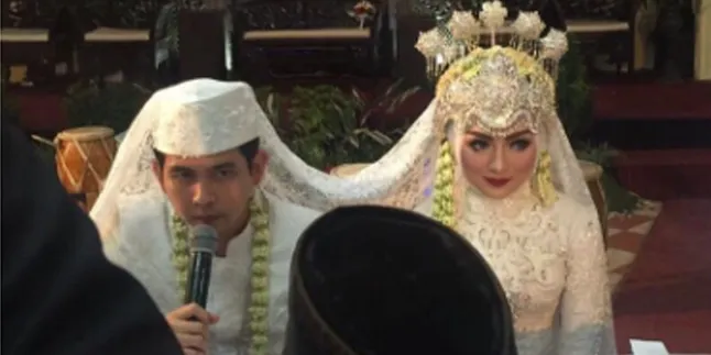Rahasiakan Sosok Pasangan, Pesinetron Vizza Dara Resmi Menikah