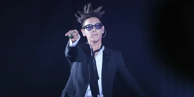 Raih Penghargaan 'MMA 2015', T.O.P Big Bang Dinilai Tak Sopan Raih Penghargaan 'MMA 2015', T.O.P Big Bang Dinilai Tak Sopan