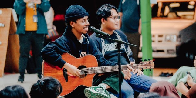 Raim Laode Rilis Lagu'Abangku' Sebagai Dedikasi untuk Kakaknya