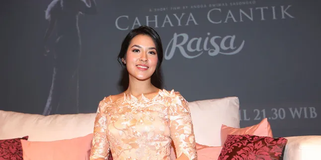 Raisa Berakting di Film CAHAYA CANTIK RAISA