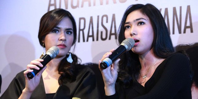 Raisa - Isyana Kompak Penasaran Akan Hasil Akhir Duet Mereka