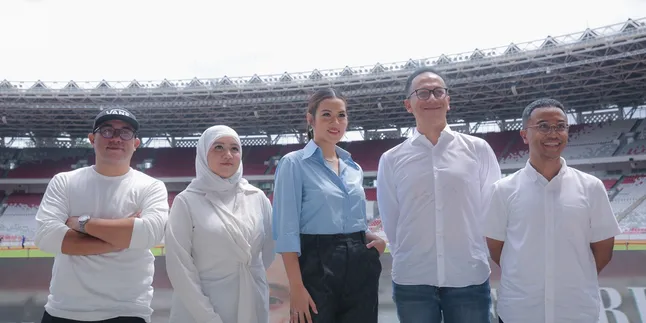 Raisa Terharu dengan Dukungan Keluarga, Sahabat dan Para Fans Untuk Konsernya di GBK Raisa Terharu dengan Dukungan Keluarga, Sahabat dan Para Fans Untuk Konsernya di GBK