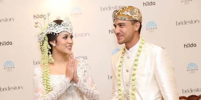 Raisa Umumkan Kehamilan, Orangtua dan Mertua Bersorak Gembira Raisa Umumkan Kehamilan, Orangtua dan Mertua Bersorak Gembira