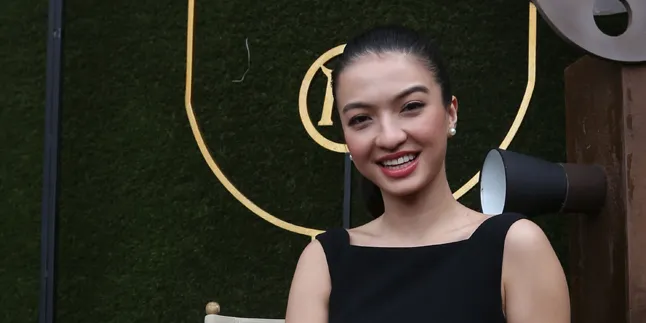 Raline Shah Suka Make Up Gara-Gara Sang Ibunda Raline Shah Suka Make Up Gara-Gara Sang Ibunda