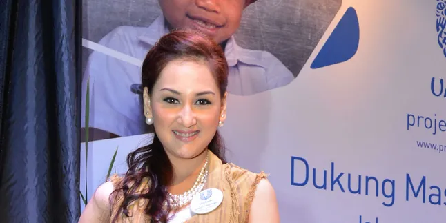 Ramadan Tahun Ini, Mona Ratuliu Tak Kurangi Job