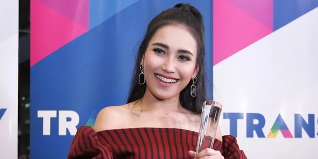 Ramai Soal Pajak Artis, Ayu Ting Ting Mengaku Dirinya Taat Membayar