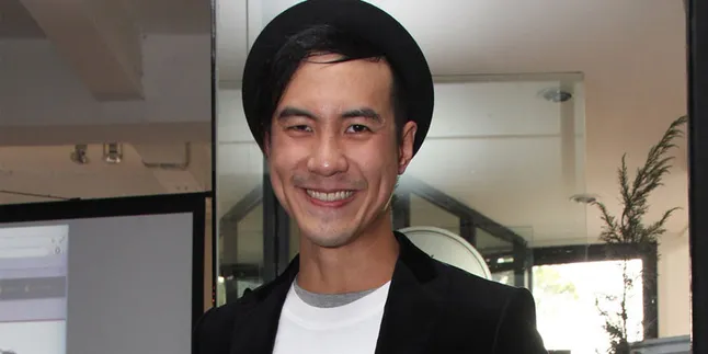 Rambah Dunia Musik, Daniel Mananta Recycle Lagu Bendera