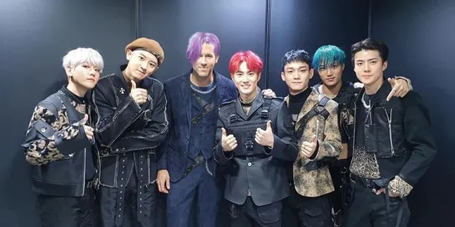 Rambut Jadi Ungu, Ryan Reynolds Ngaku Jadi Member Baru EXO