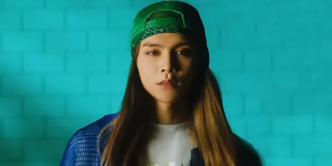 Rambut Panjang Johnny NCT 127 di MV 'Wakey Wakey' Ramai Jadi Perbincangan Fans