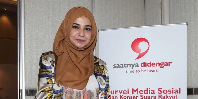 Rambut Terlihat Saat Pakai Hijab, Shireen Sungkar Dikritik Fans