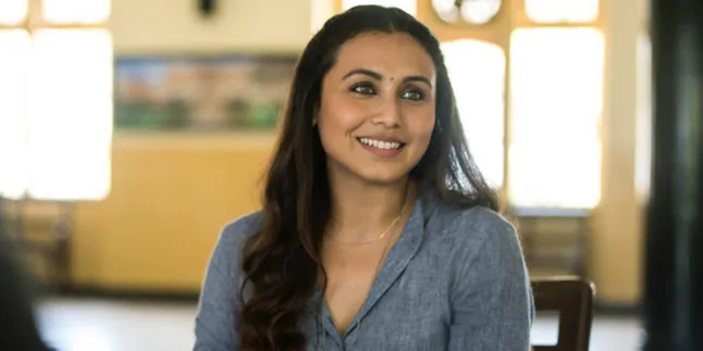Rani Mukherjee Ibaratkan Kerja Bareng Suami Seperti Game Clash of Titans Rani Mukherjee Ibaratkan Kerja Bareng Suami Seperti Game Clash of Titans