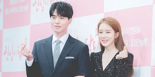 Rating Premier 'TOUCH YOUR HEART' Drama Lee Dong Wook dan Yoo In Na Rating Premier 'TOUCH YOUR HEART' Drama Lee Dong Wook dan Yoo In Na