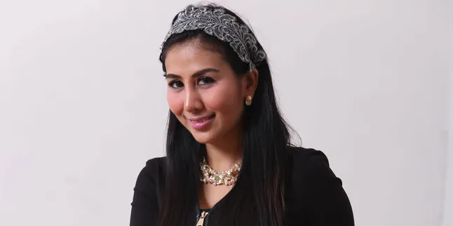 Ratna Dilla Rekaman 'Aku Mah Apa Atuh' Dulu Sebelum Cita Citata Ratna Dilla Rekaman 'Aku Mah Apa Atuh' Dulu Sebelum Cita Citata