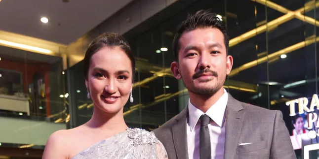 Ratna Sarumpaet Jadi Sorotan, Atiqah Hasiholan Posting Foto Ini
