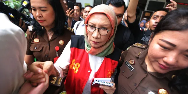 Ratna Sarumpaet Jalani Sidang Perdana, Atiqah Hasiholan: Mohon Didoakan