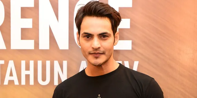 Ravi Bhatia Terbang ke Yogyakarta Untuk 'Roro Jonggrang' Ravi Bhatia Terbang ke Yogyakarta Untuk 'Roro Jonggrang'
