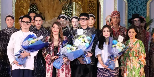 Raya Fashion Fest Sukses Digelar, Dimeriahkan dengan Koleksi para Desainer Ternama
