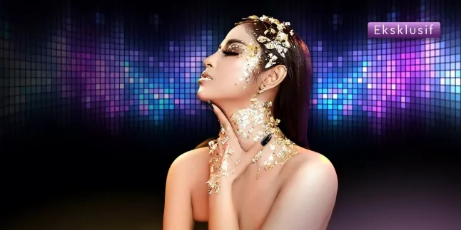 Rayakan 18 Tahun Perjalanan Karir, Dewi Perssik Gear Konser 'This is the Real Me' Eksklusif di Vidio