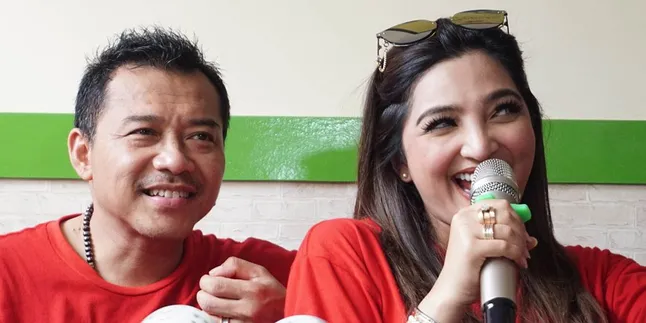 Rayakan Anniversary ke-7, Begini Luapan Rasa Cinta Ashanty pada Anang
