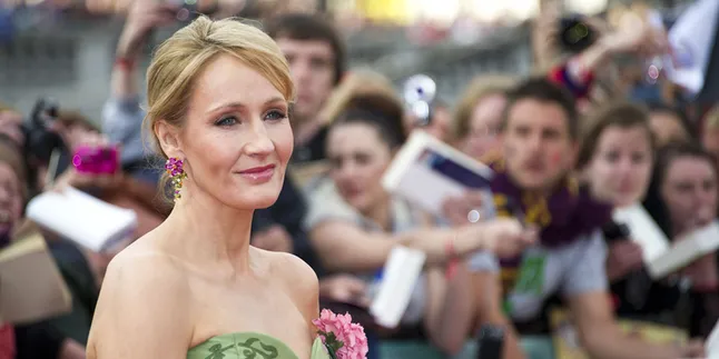 Rayakan Halloween, J.K Rowling Rilis Cerita Harry Potter Baru Rayakan Halloween, J.K Rowling Rilis Cerita Harry Potter Baru