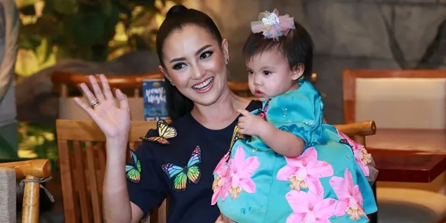 Rayakan Ulang Tahun Anak, Ririn Ekawati Hanya Undang Sahabat Terdekat Rayakan Ulang Tahun Anak, Ririn Ekawati Hanya Undang Sahabat Terdekat