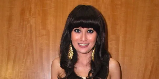 Rayakan Ulang Tahun Ke-36, Sisca Dewi Tetap Sendiri