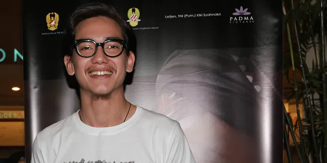 Rayakan Ultah Bareng, Adipati Dolken: Seru Rayakan Ultah Bareng, Adipati Dolken: Seru