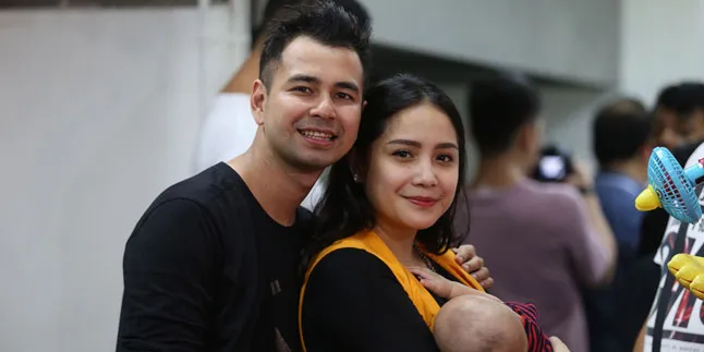Rayakan Ultah di Eropa, Raffi Ahmad Ajak Keluarga & Penggemar Rayakan Ultah di Eropa, Raffi Ahmad Ajak Keluarga & Penggemar