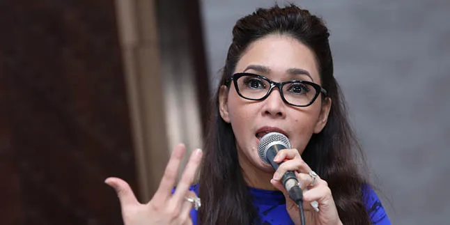 Rayakan Ultah, Maia Estianty Ajak Ketiga Anaknya Liburan di Bali