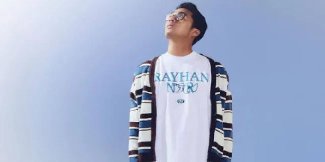 Rayhan Noor Rilis Single yang Berjudul MAU TAK MAU