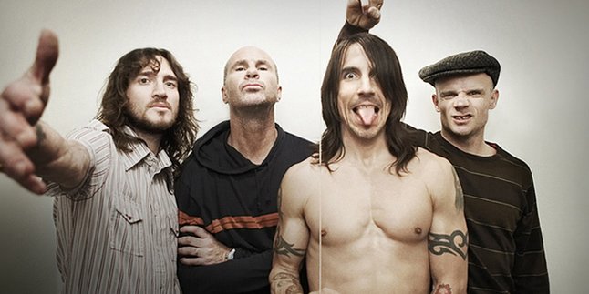 Red Hot Chili Peppers Sukses Tutup Festival Coachella