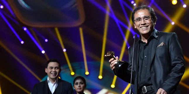 Refleksi 4 Lagu Iwan Fals Atas Mereka Yang Menginspirasi