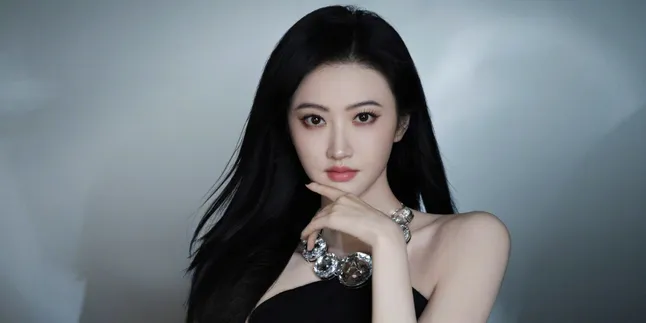 Rekomendasi Film Terbaik Jing Tian, Pernah Main dengan Jackie Chan Hingga Matt Damon di Hollywood