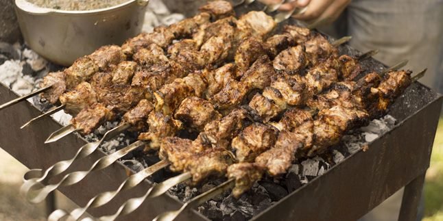 8 Rekomendasi Masakan Daging Sapi Beserta Cara Membuatnya, Jadi Ide Menu Makanan Bersama Keluarga