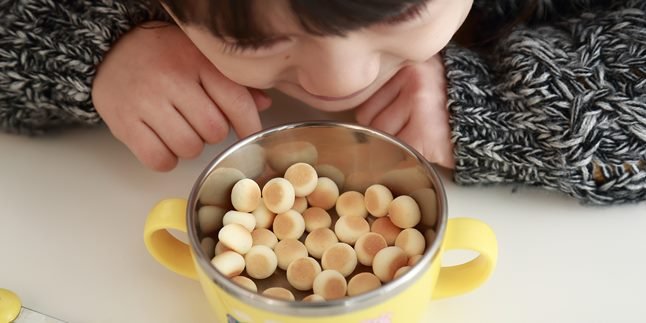 Rekomendasi Sarapan Pagi untuk Anak Beserta Jumlah Kalori - Jenis Makanan yang Harus Dihindari