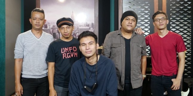 Recruiting a New Vocalist, The Jawara Changes Name to VLOG and Introduces New Single 'Rahasia Indah'