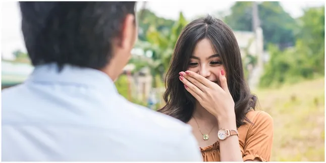 Remake Scene Romantis di Drakor dengan Kisah Cintamu, Ini Rahasia Bikin Doi Baper Jelang Hari Pernikahan
