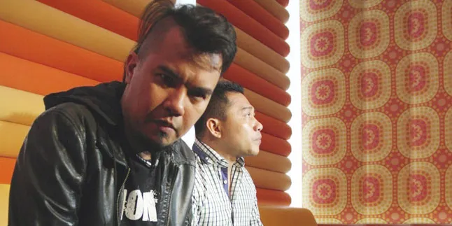 Rencana Launching Desember, Karaoke Ahmad Dhani 'Keduluan' Anang