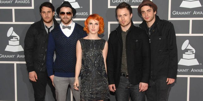 Rencana Tur Bareng Fall Out Boy Bocor, Hayley Williams Marah!