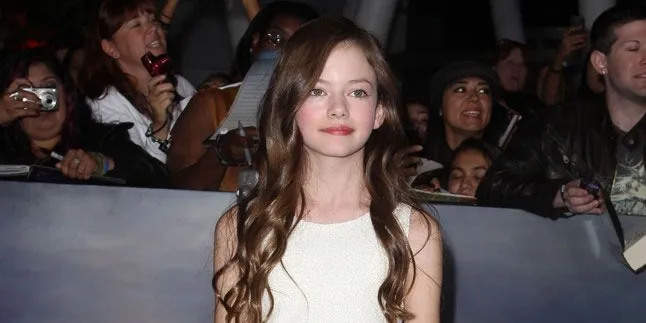 Renesmee 'TWILIGHT' Terlibat Film Baru Christopher Nolan Renesmee 'TWILIGHT' Terlibat Film Baru Christopher Nolan