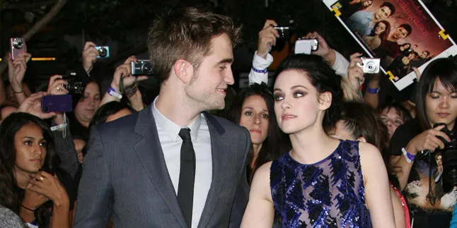 Repotnya Robert Pattinson Saat Tinggal Bersama Calon Mertua