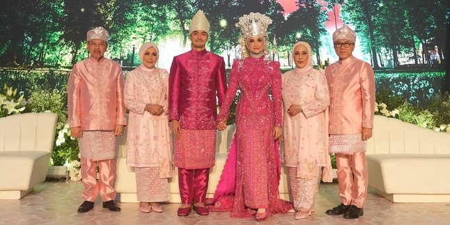 Wedding Reception of Putri Zulkifli Hasan and Zumi Zola, A Touching Happy Moment - Attended by Great Figures